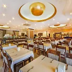 Kleopatra Ada 4*